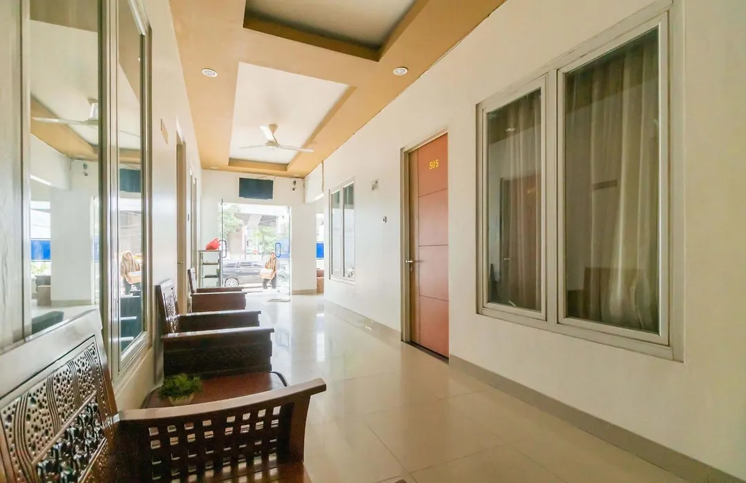Reddoorz Plus Near Palembang Airport 3-1
