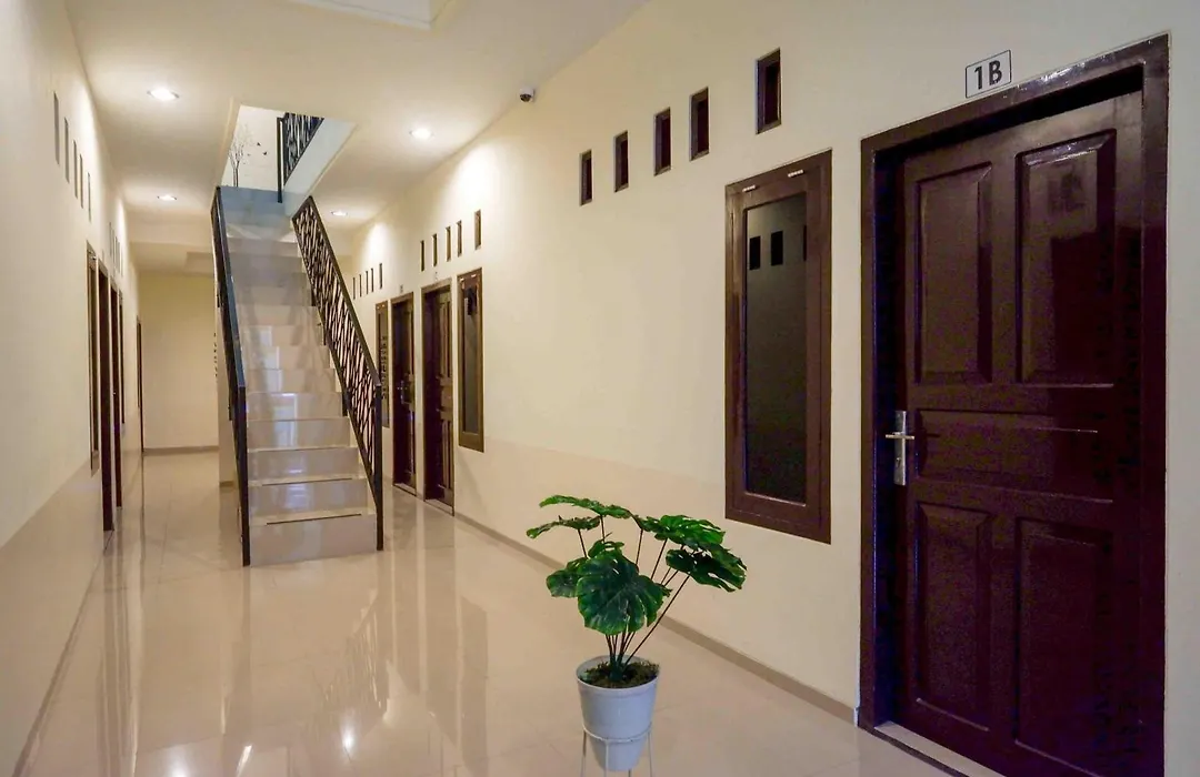 Hartono Inn Seturan RedPartner-1