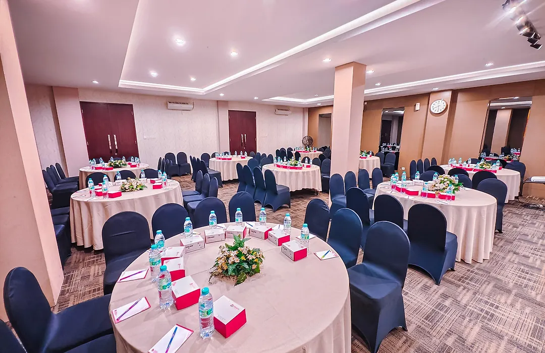 Viva Hotel Kediri, Azana Hotels Collection-1