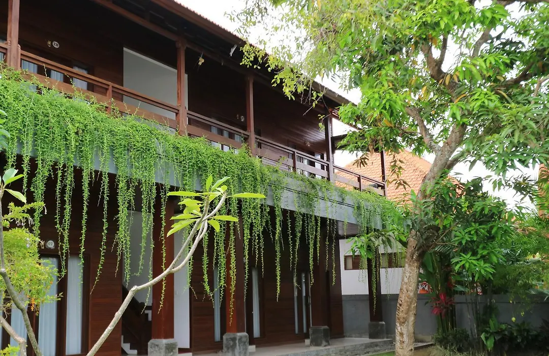 Gita Homestay Canggu-1