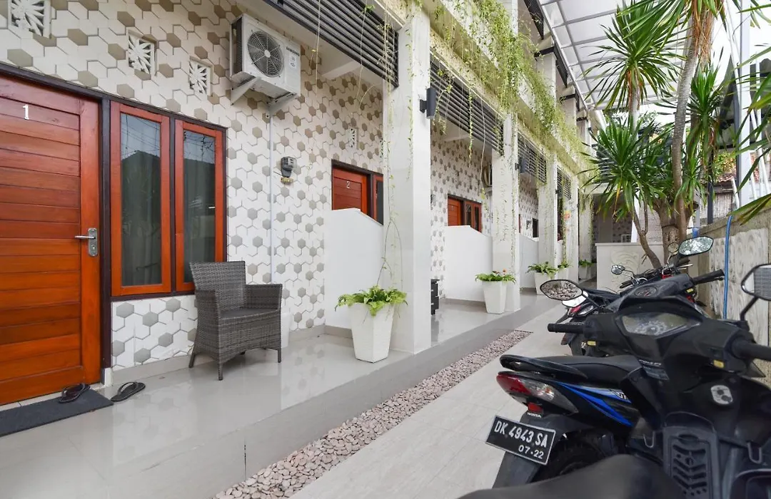 Reddoorz Near Teuku Umar Barat Denpasar-1