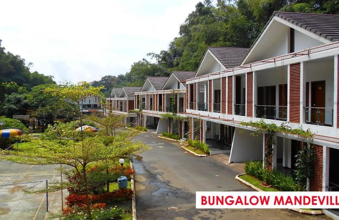 Zuri Resort Cipanas-1
