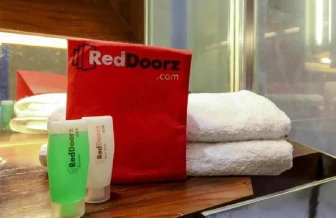 RedDoorz @ Haraito Tarutung-1