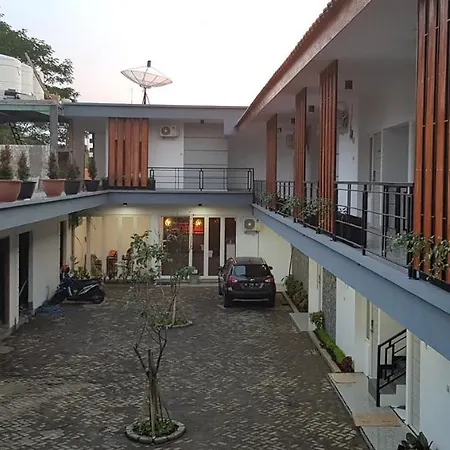 Crystal Inn-2