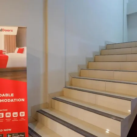 Reddoorz Plus Near Jogja City Mall 5-3