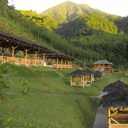 Lembah Indah Glamping Resort-3