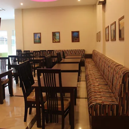 Guest Hotel-3