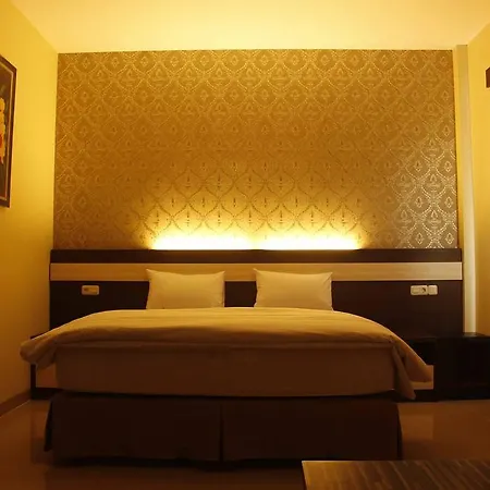 Guest Hotel-2
