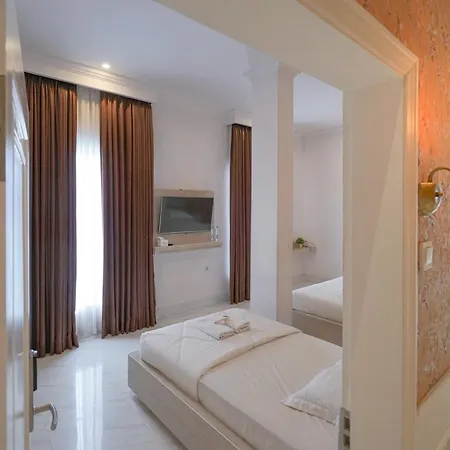 Wisma D'King Redpartner-2