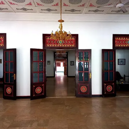 Hotel Ningrat Syariah Near Alun Alun Bangkalan-3