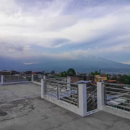 Villa El Nino 5 Bedroom Dengan Rooftop Mountain View-2
