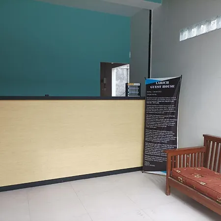 Reddoorz Near Stasiun Batang-2