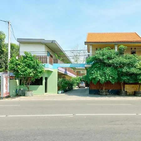 Hotel Gerung 2 near Luwes Mall Nganjuk-3