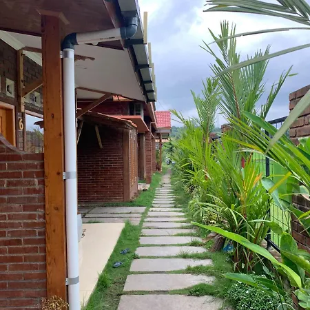 Budi Bambu Homestay Yogyakarta Bangunjiwo RedPartner-2