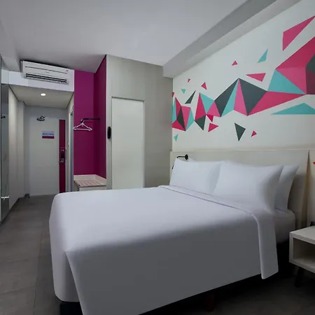Favehotel Madiun-3