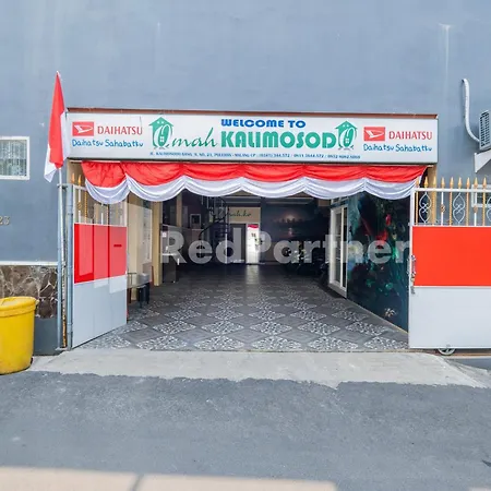 Omah Kalimosodo Mitra Reddoorz Near Stasiun Malang Kota Baru-2