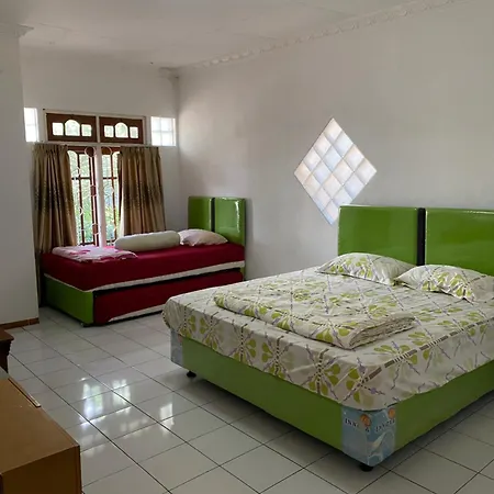 Villa Embun Pagi Morndew-2