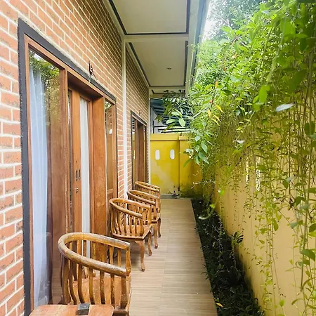 Putu Homestay-2