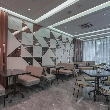 Versa Hotel-2
