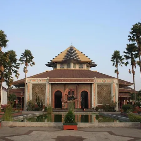 Puri Artha Hotel-2