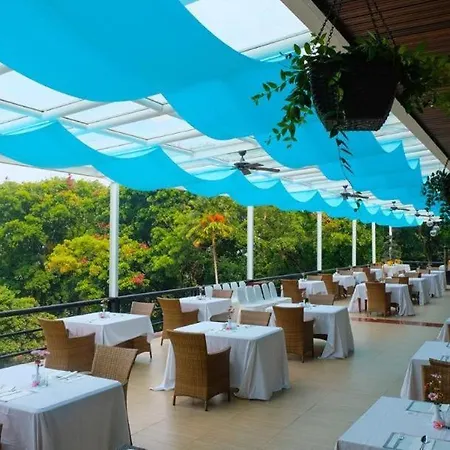 Royal Senyiur Hotel-2