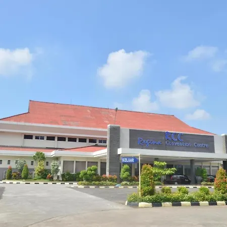 Regina Hotel Pemalang-2
