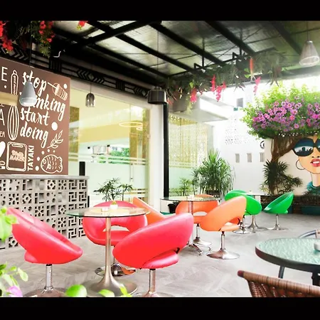 Emerald Hotel-2
