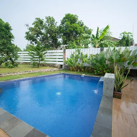 Villa Sawah Prambanan-2