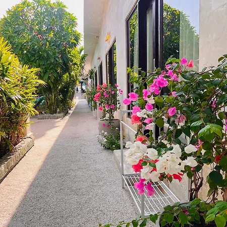 Kura Kura Resort Gili Meno-3