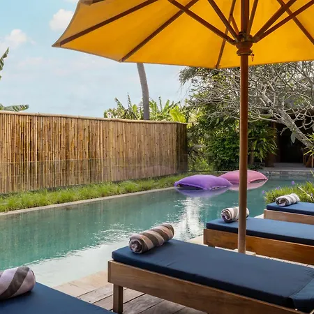 Villa Kimaya - 5-Bed Berawa Luxury Villa With Complimentary Pool Fence-2