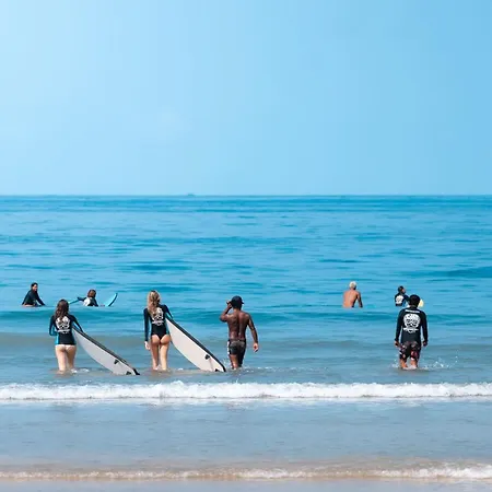 Surf & Party - Hostel Somewhere Else-3