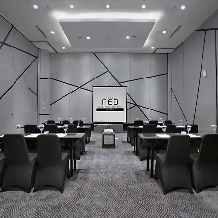 Hotel Neo Gajah Mada Pontianak By Aston-3