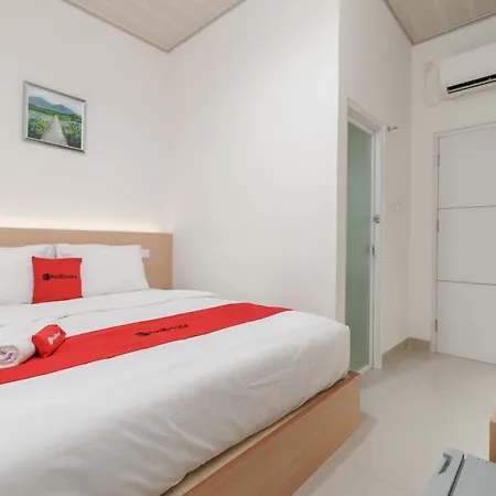 RedDoorz near Puskesmas Sei Jang Tanjung Pinang-2