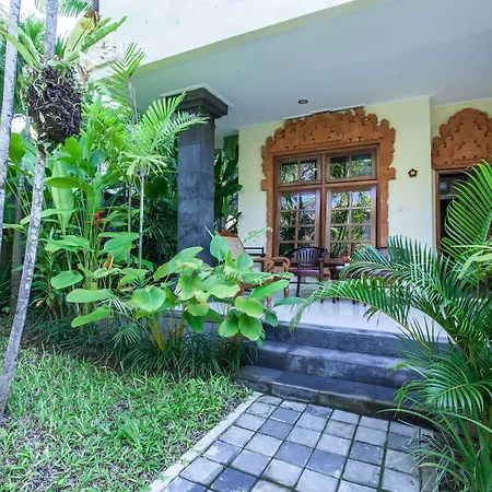 Vila Shanti Beach Front Hotel Sanur-3