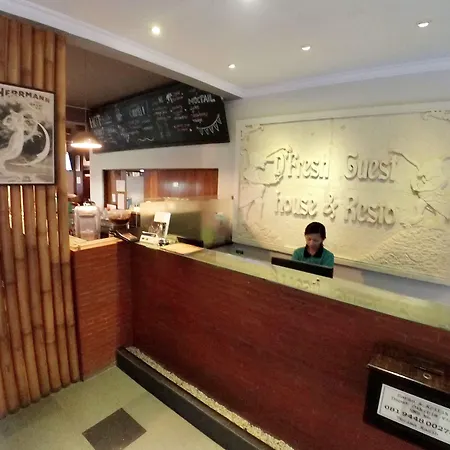 D'Fresh Guesthouse & Resto-3