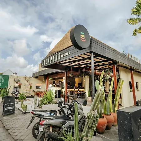 BRAW inn Canggu-2