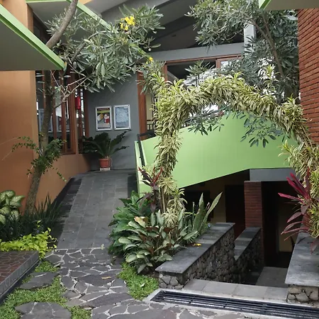 Hotel Rumput Resort & Resto-3