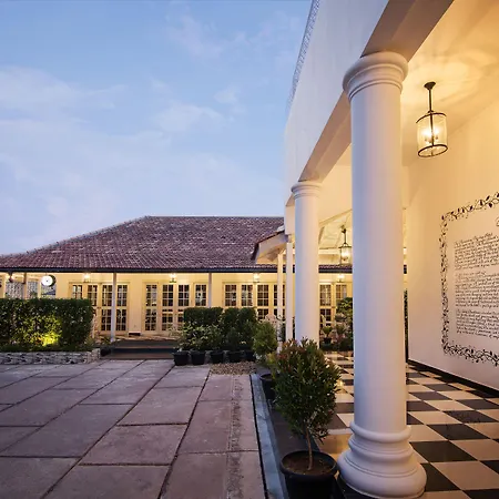 Menumbing Heritage Hotel-3
