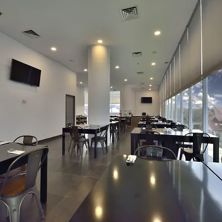 Whiz Hotel Sudirman Pekanbaru-2