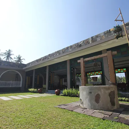 The Westlake Hotel&Resort Yogyakarta-3