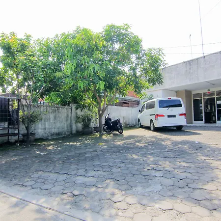 Lestari Guesthouse-2