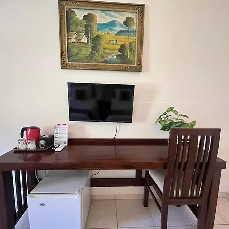 Lovina Beach Hotel-2