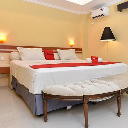 Reddoorz Plus Near Mall Bali Galeria 2-3