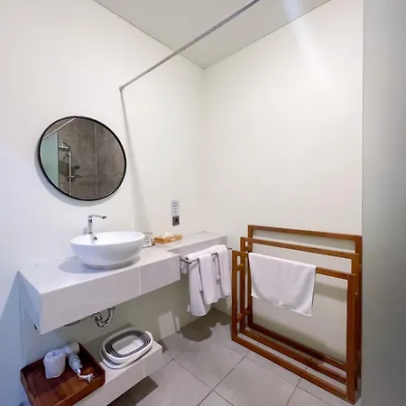 Leafy Home Canggu - 5 Mins Walk To Echo Beach-3