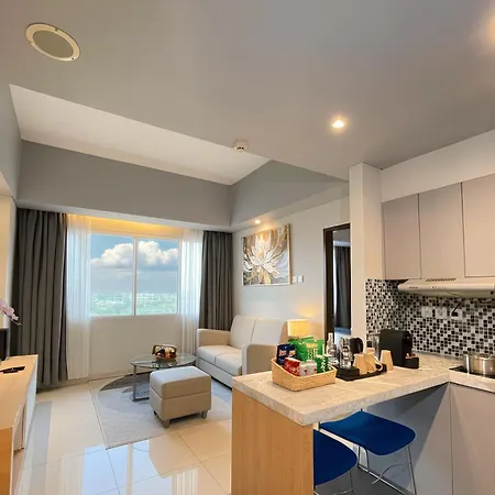 BATIQA Hotel&Apartments Karawang-2
