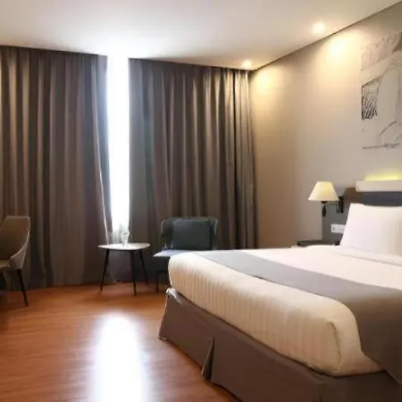 Pyramid Suites Hotel-3
