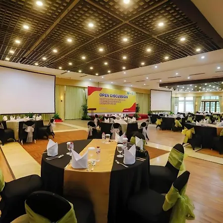 Taman Dayu Golf Club And Resort-3