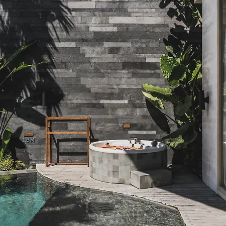 Astera Resort&Spa Canggu by Ini Vie Hospitality-2