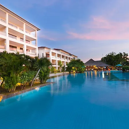 Peninsula Bay Resort-2