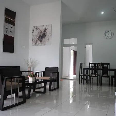 Golden Hawaii Villa Singkawang-3